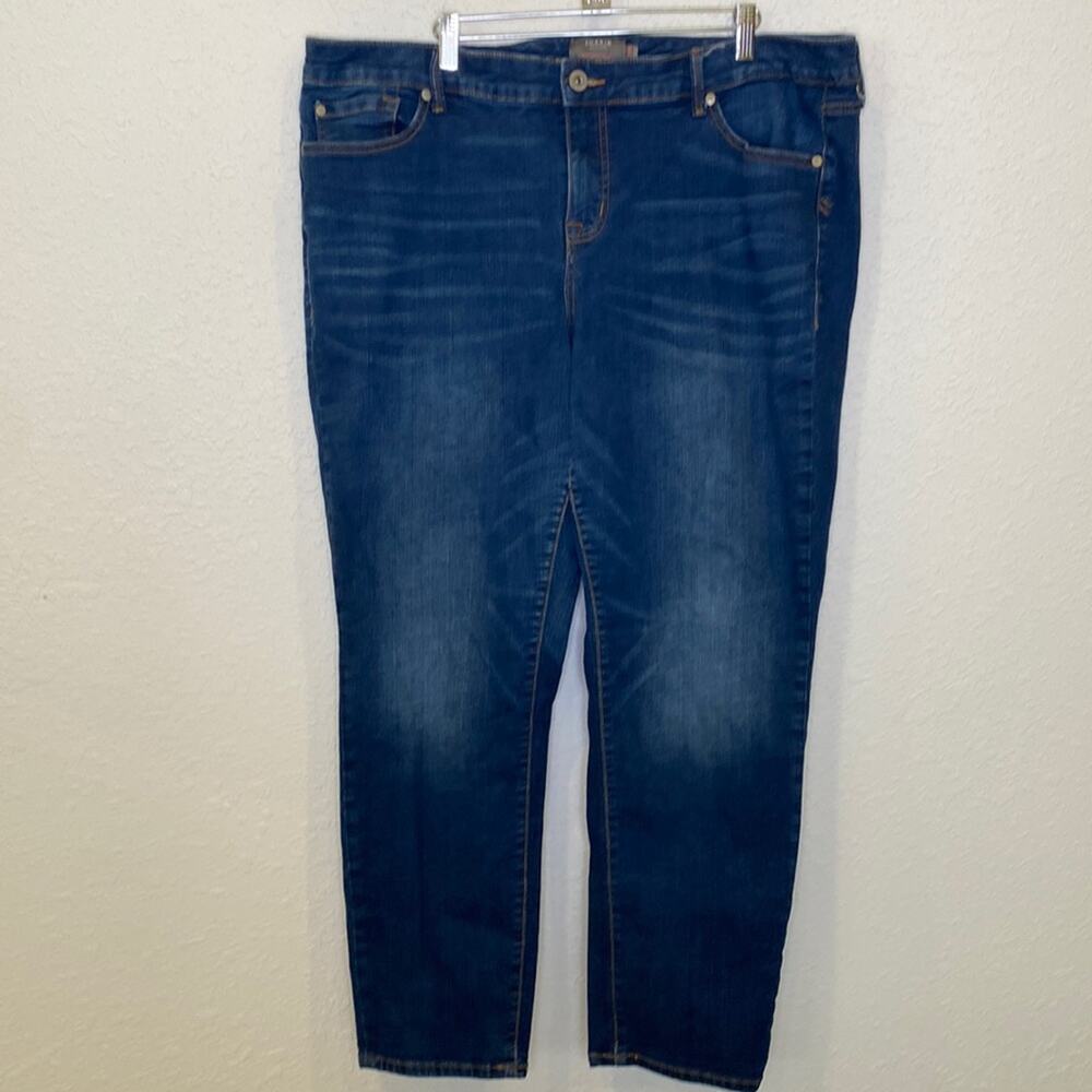 Torrid Boyfriend Straight Leg Dark Wash Denim Blue Jeans EUC Sz 20R Stretchy